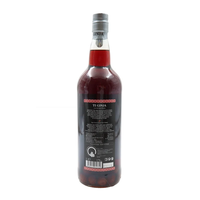 Ti Ginja com fruta