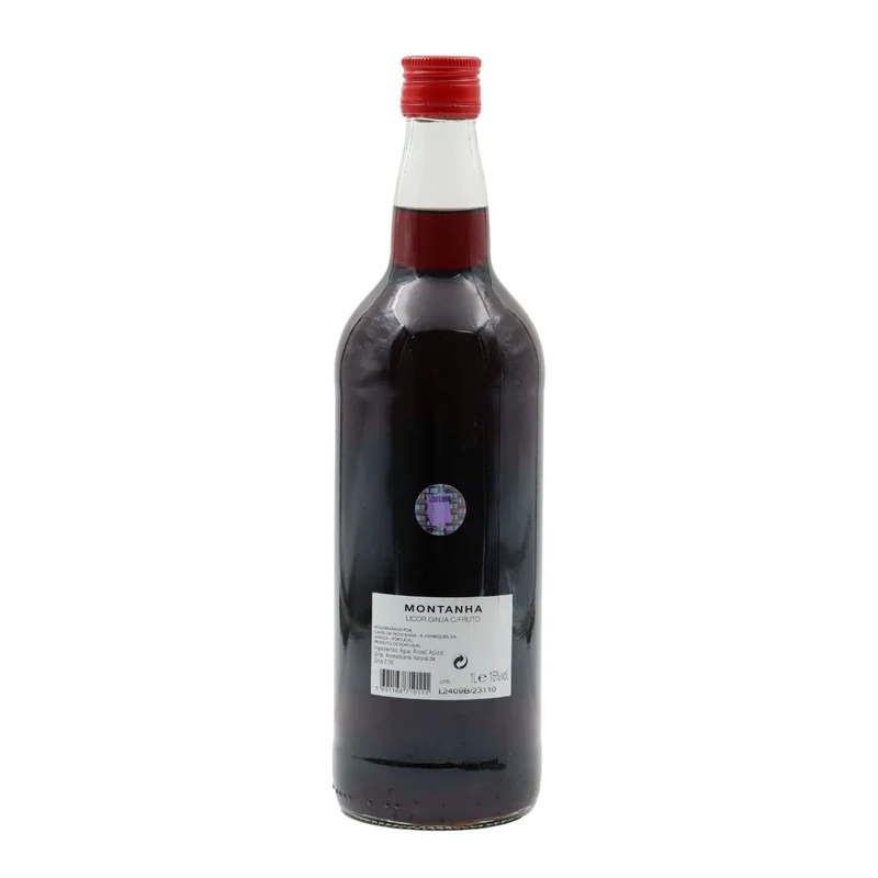 Caves Montanha Ginja com fruta