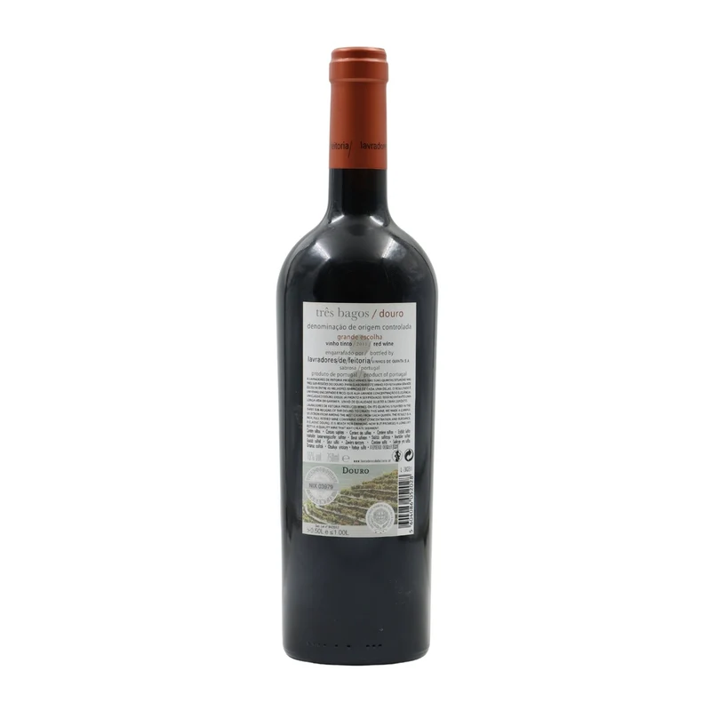 Três Bagos Grande Escolha Estágio Prolongado Tinto 2011