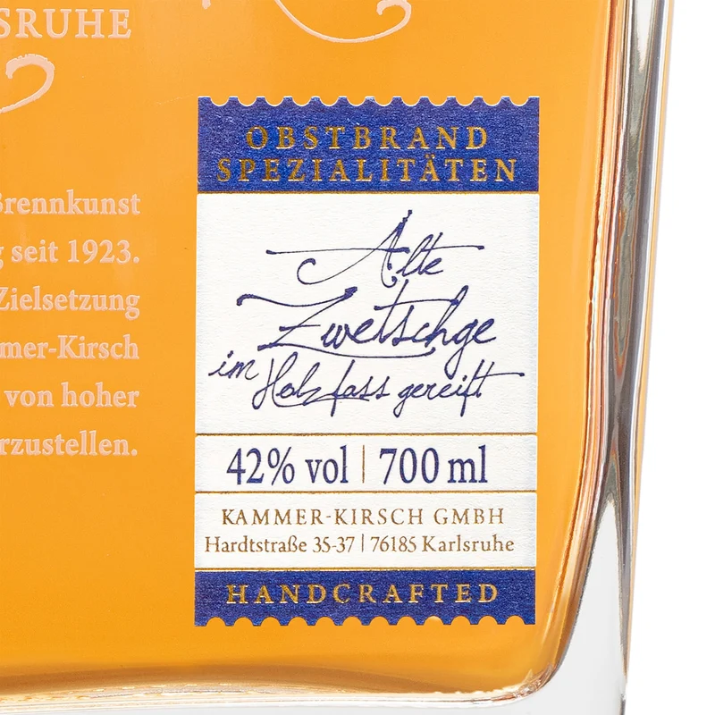 Alte Zwetschge im Holzfass gereift - Gourmet-Obstbrand - Destillerie Kammer-Kirsch