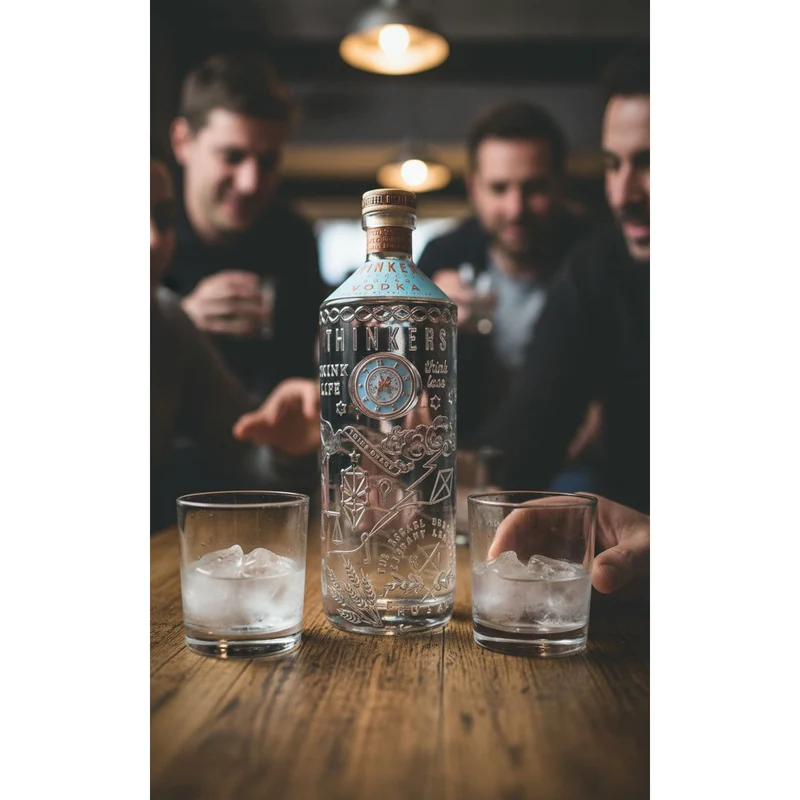 Thinkers Vodka 40-60 - samtig-seidiger Premium Vodka aus rotem Winterweizen - 700ml, 40% vol