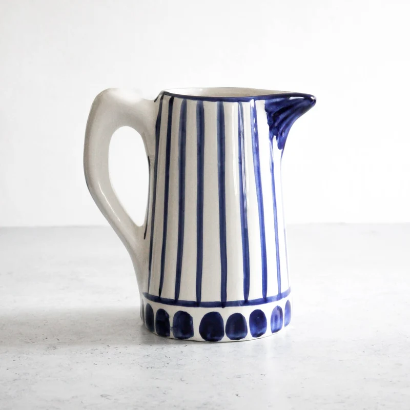Traditioneller Krug in blau 0,9L