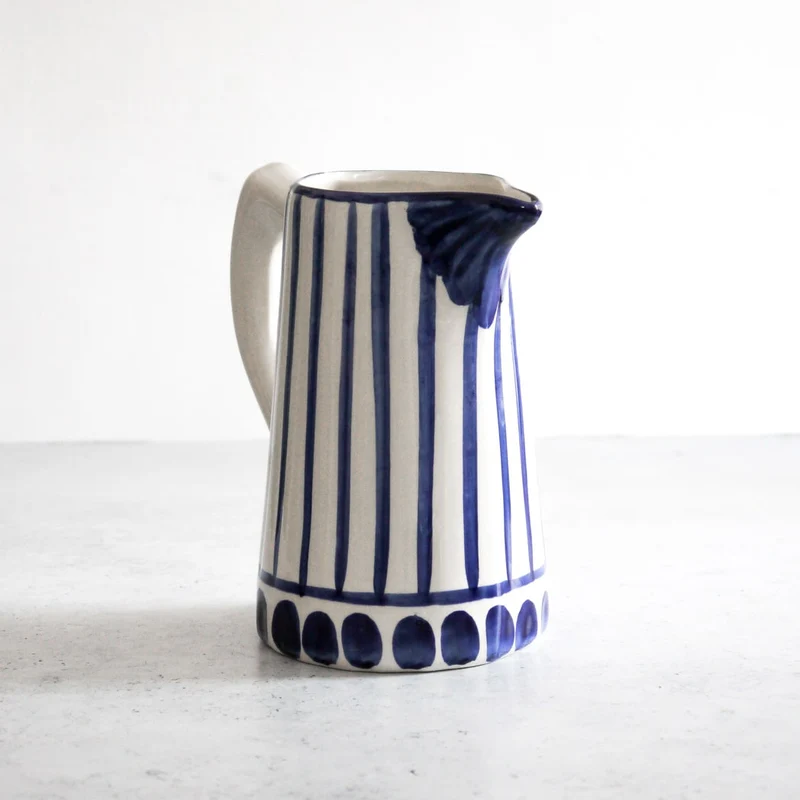 Traditioneller Krug in blau 0,9L