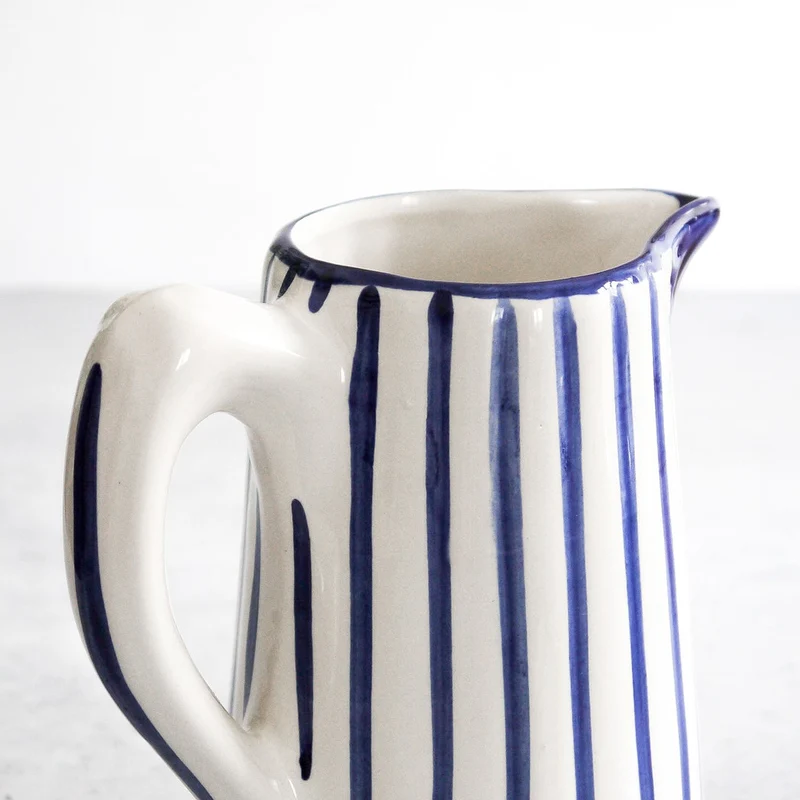 Traditioneller Krug in blau 0,9L