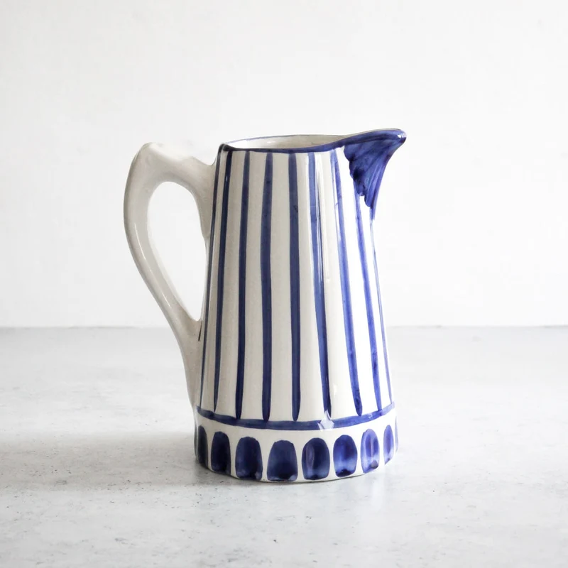Traditioneller Krug in blau 1,35L