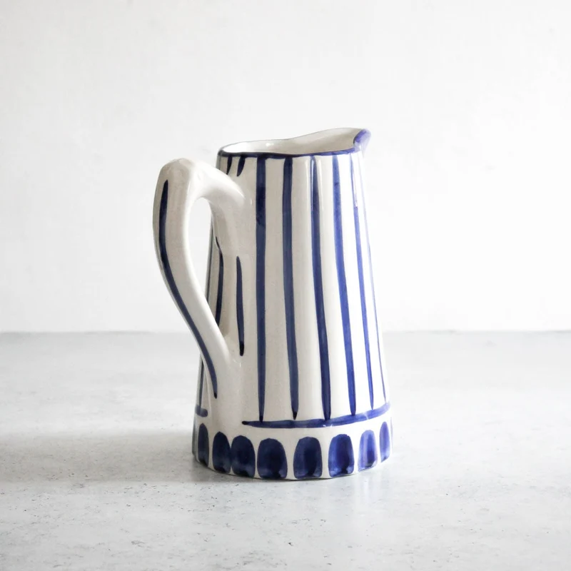 Traditioneller Krug in blau 1,35L