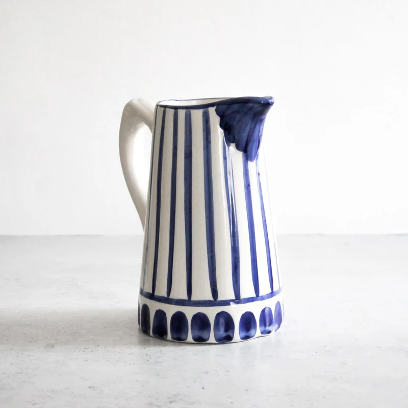 Traditioneller Krug in blau 1,35L