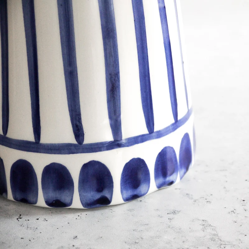 Traditioneller Krug in blau 1,35L