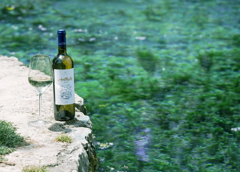 Amethystos White - Costa Lazaridi
