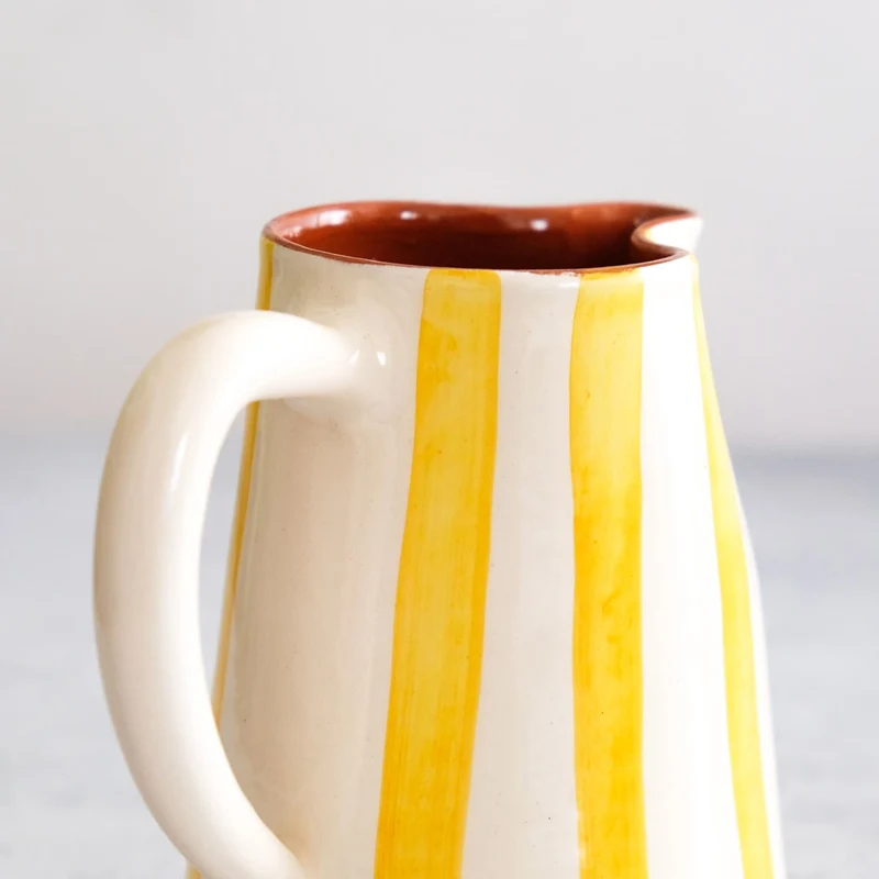 Bold Stripe großer Krug in gelb 800ml