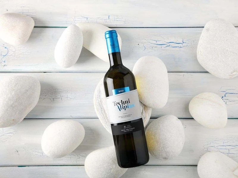 Techni Alipias White - Wine Art Estate